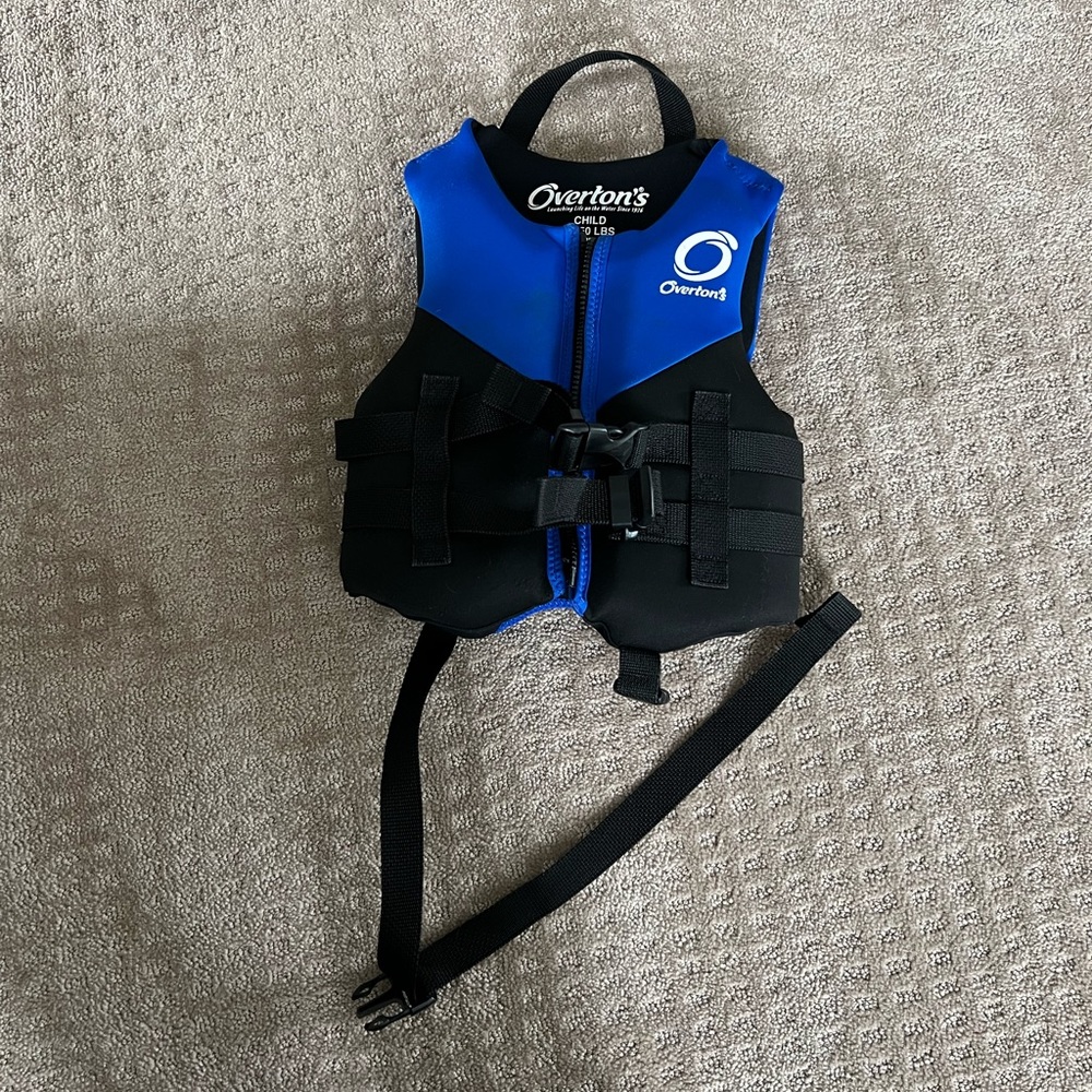 Child’s life jacket